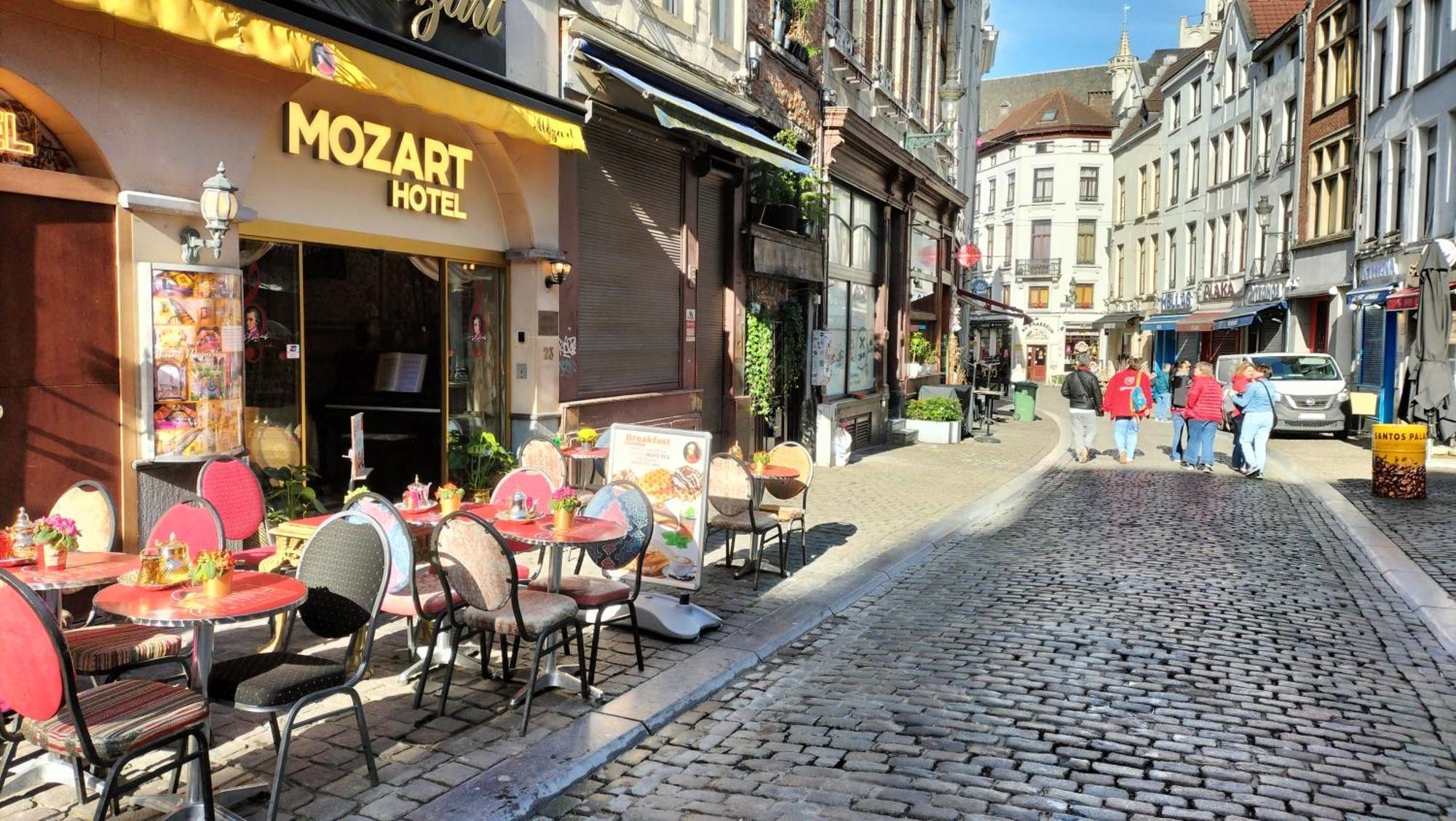 Hotel Mozart — Photos 1